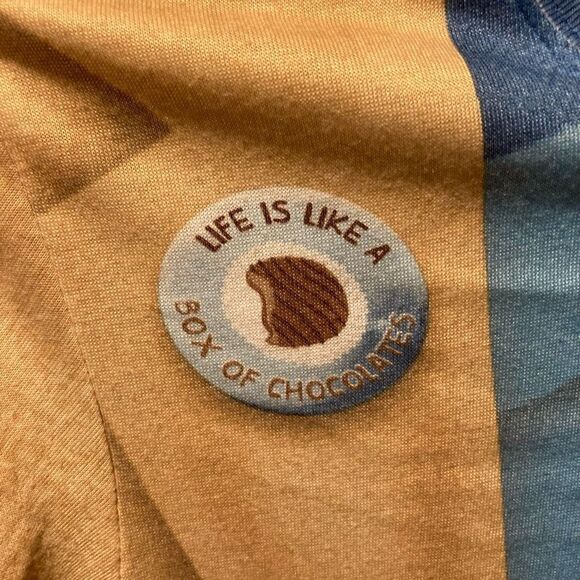 Shirt Bye Bubba Gump life is like a box of chocolates size small - Picture 3 of 12